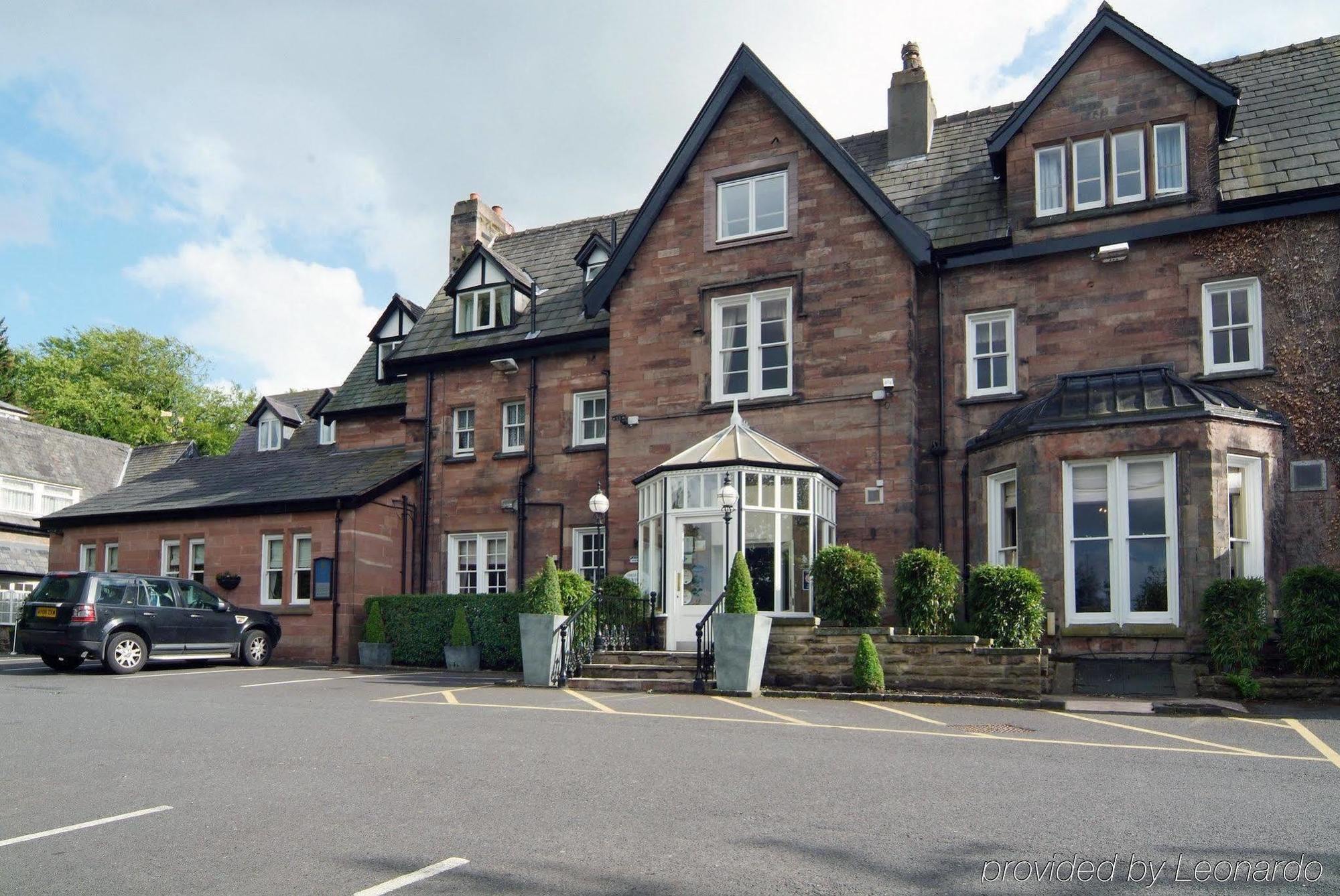 Wizards Thatch Luxury Suites Alderley Edge Exterior photo